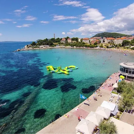 With Wifi - 11580 Apartment